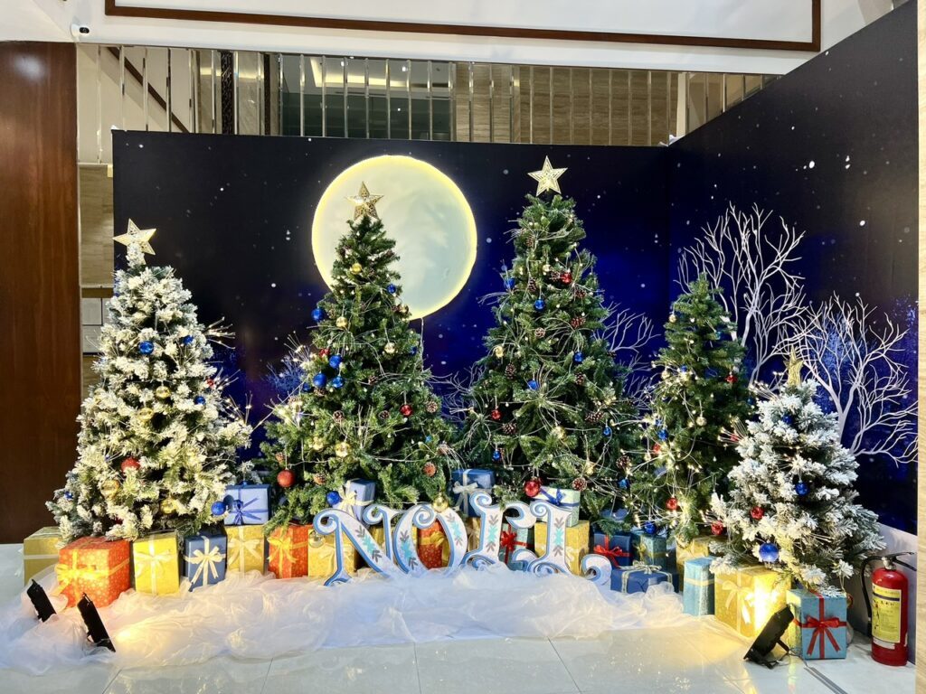 Trang trí Noel chung cư
