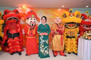 Thi công backrop khai trương bình thạnh
