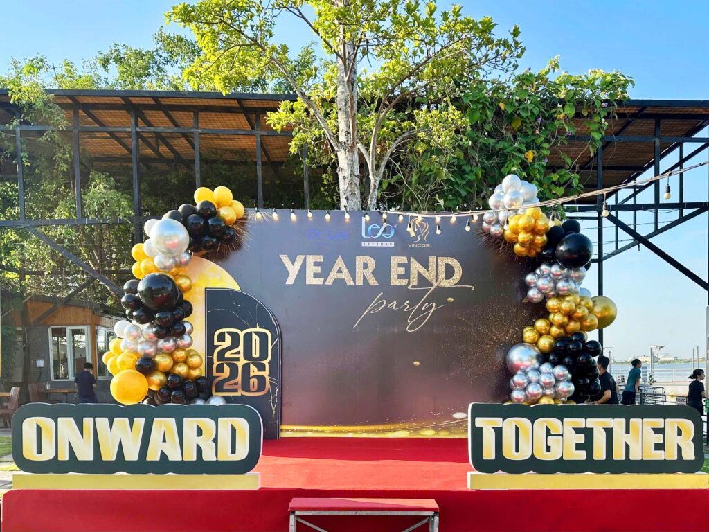 backdrop year end party 1